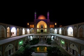 22 Kashan Agha Bazorg Moschee.jpg